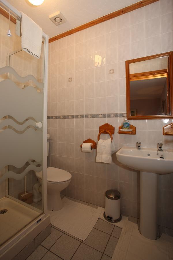 Avondale Farmhouse B&B Pettigoe Bagian luar foto