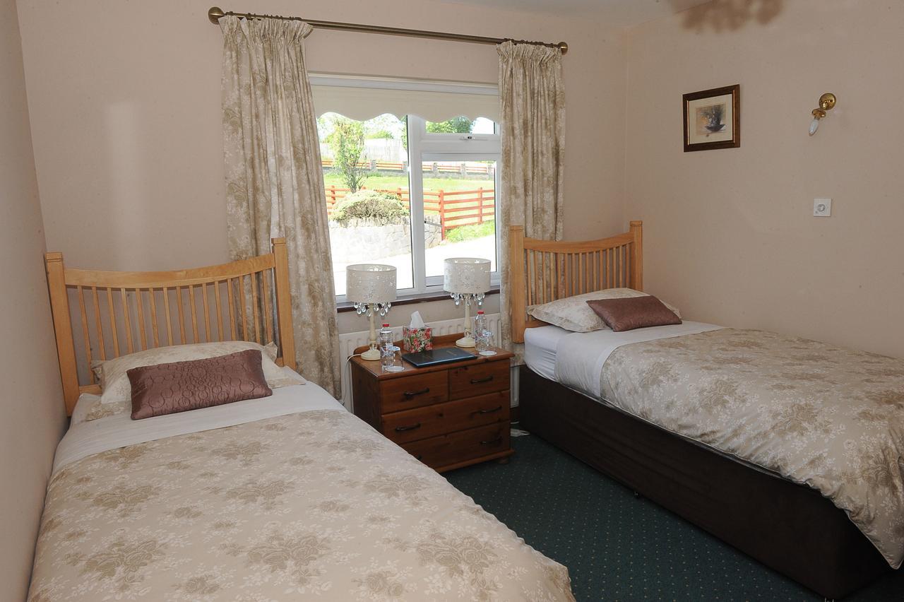 Avondale Farmhouse B&B Pettigoe Bagian luar foto