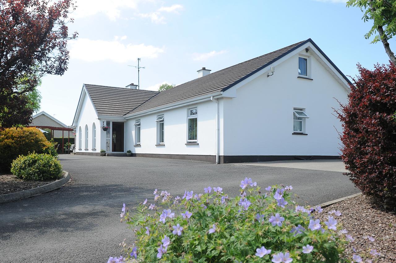 Avondale Farmhouse B&B Pettigoe Bagian luar foto